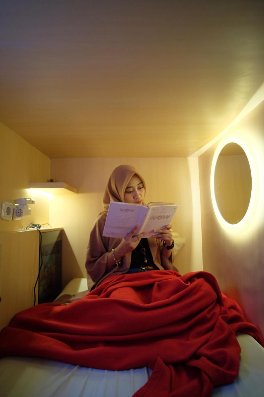Inap At Capsule Hostel Μπαντούνγκ Εξωτερικό φωτογραφία